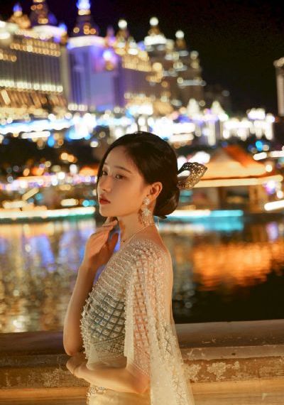 公出差我和公乱_1080P高清在线观看