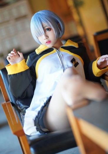 《庭外》电视剧_1080P免费全集观看