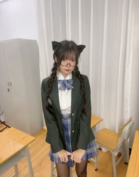 交换交换乱杂烩系列yy视频_720电影在线看