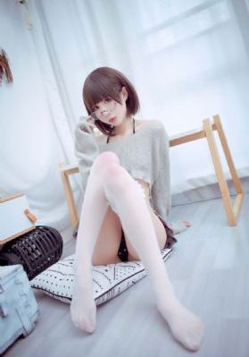 撕开她的内裤慢慢摸她的胸视频_BD韩语影视在线观看