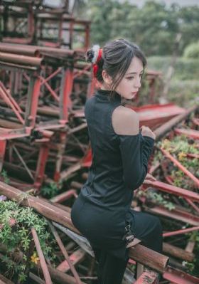 年轻胸大的阿韩国_高清免费播放