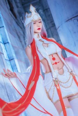 小花免费观看完整版_十万网红美女美酱